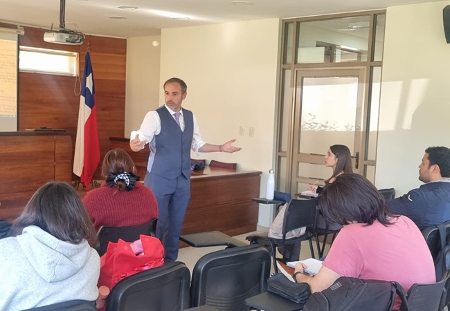 Estudiantes de la Universidad de Concepción participaron en taller sobre el ‘Proyecto Inocentes”