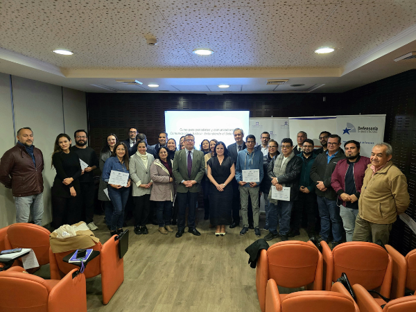 Periodistas y comunicadores se certificaron luego de cumplir las tres jornadas del curso.