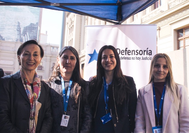 Presidenta de la Corte Suprema destacó la labor de la Defensoría Penal Pública en plaza de justicia
