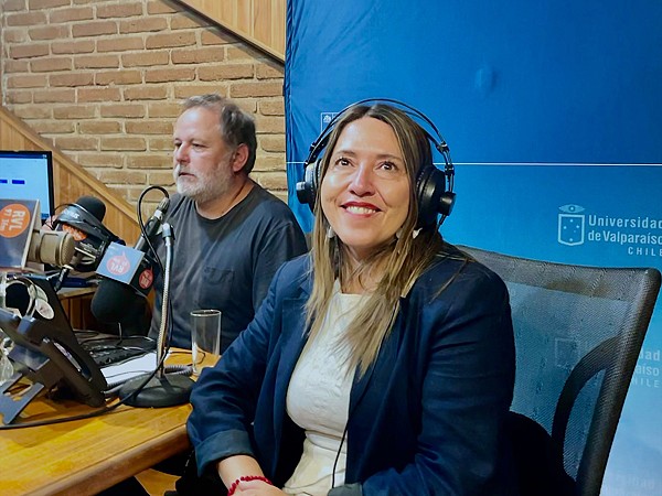 Valparaíso: jefa de Estudios de la Defensoría Regional participó en programa de radio “Valentín Letelier”