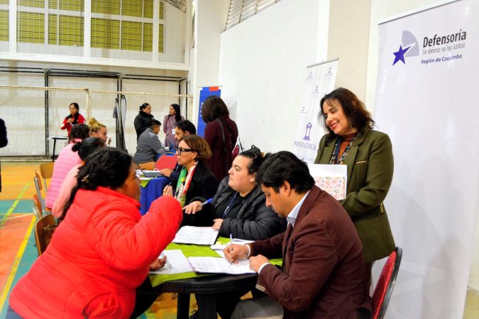 Más de un centenar de mujeres fueron atendidas en operativo del sector justicia