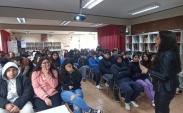 80 estudiantes participaron de la charla y conversatorio sobre RPA.