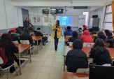 Catalina Rubio, trabajadora social de la Defensoría en Ñuble expone sobre "Ley de Responsabilidad Adolescente"